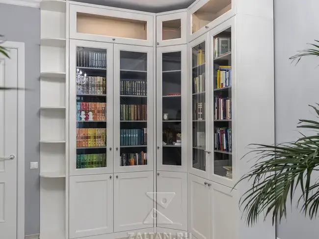 Шкаф для книг