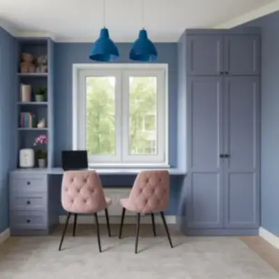 Встроенная рабочая зона у окна