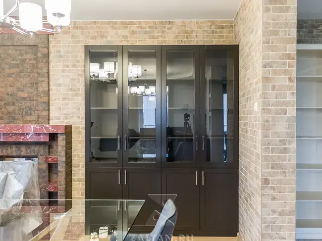 Шкаф сервант в гостиную