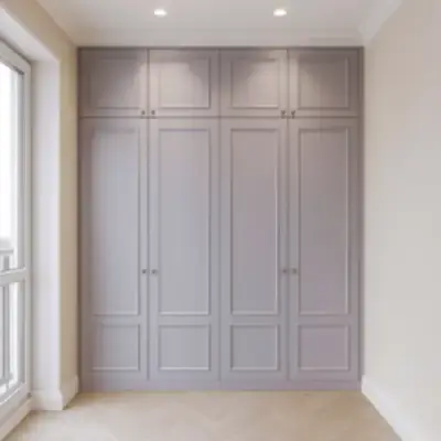 Встроенный распашной шкаф