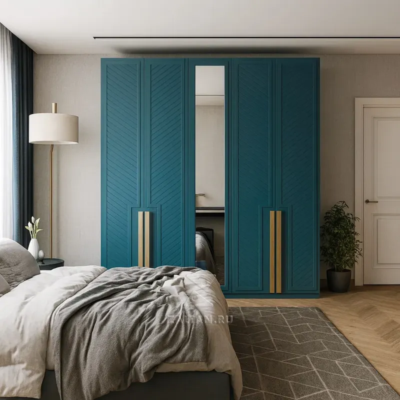 Шкаф распашной премиум с зеркалом