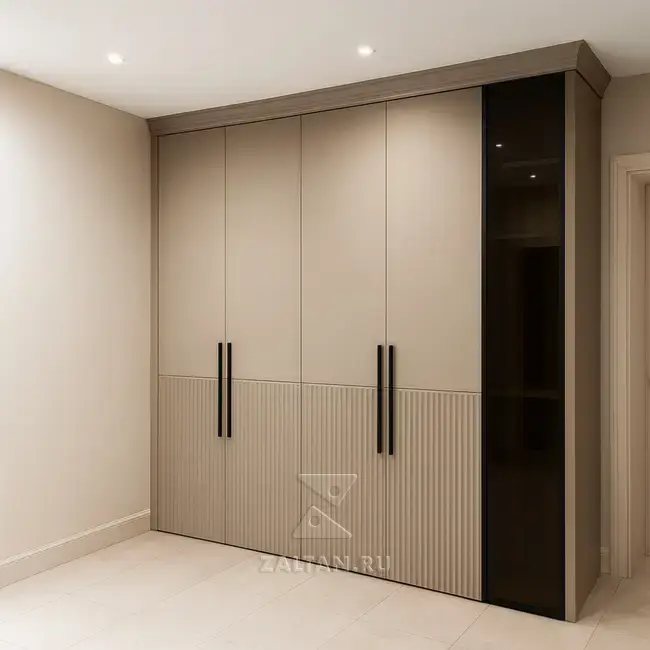 Шкаф витрина бежевый рифленый