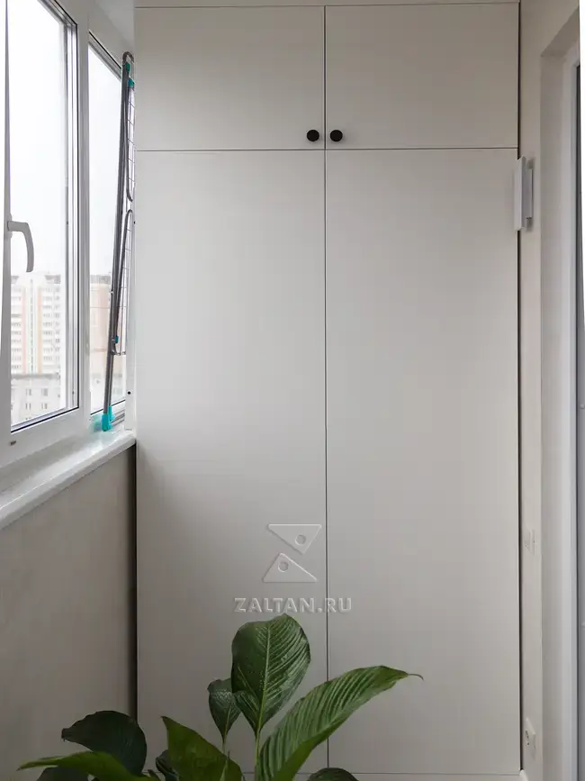 Второй шкаф на балкон