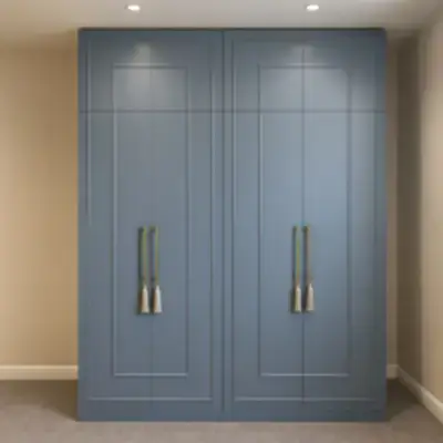 Распашной шкаф в спальню