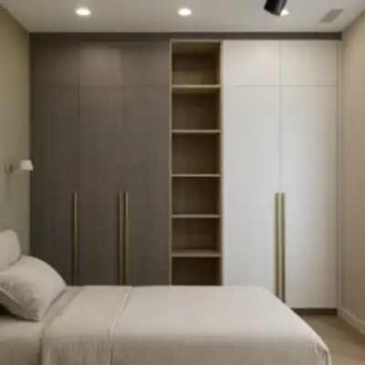 Встроенный шкаф с полками