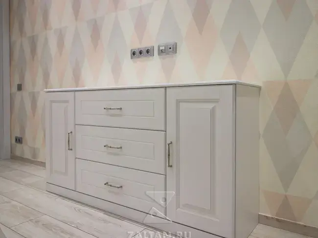 ТВ тумба в спальне