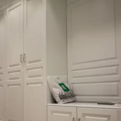 Классическая прихожая