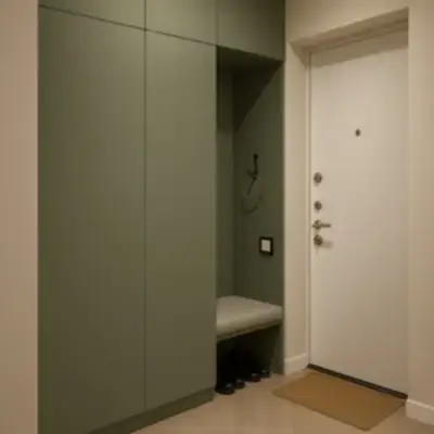 Встроенный шкаф в прихожую