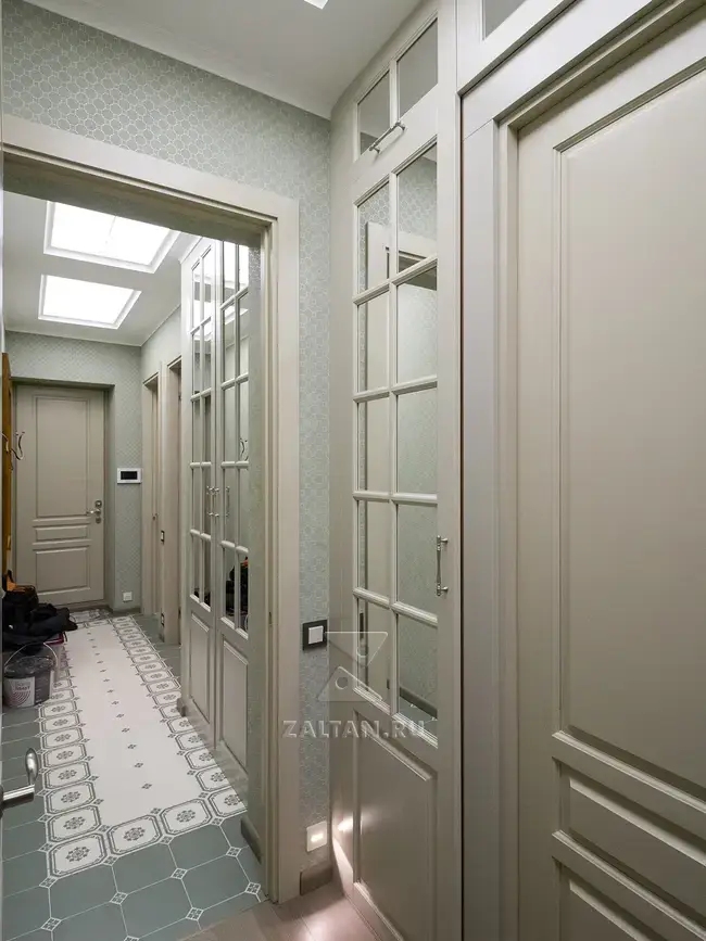 Одностворчатый шкаф с зеркалом