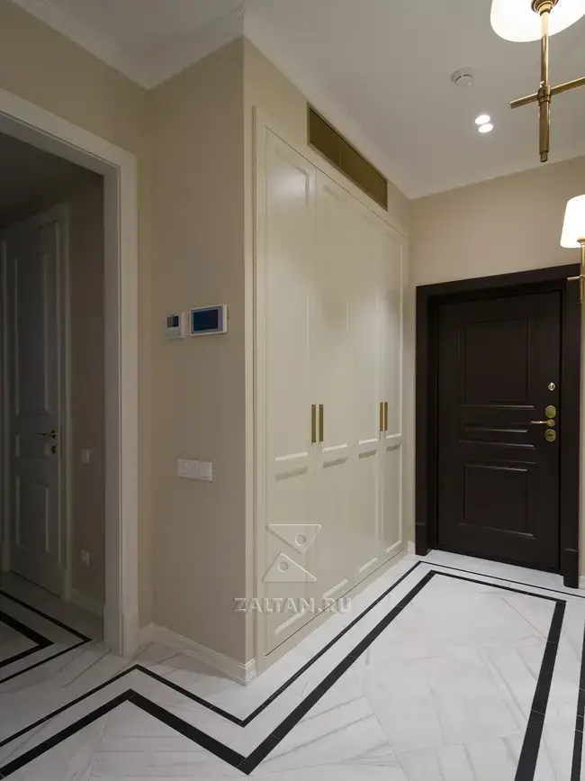 Встроенный шкаф в прихожую