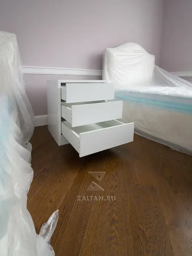 Ящики открываются от нажатия