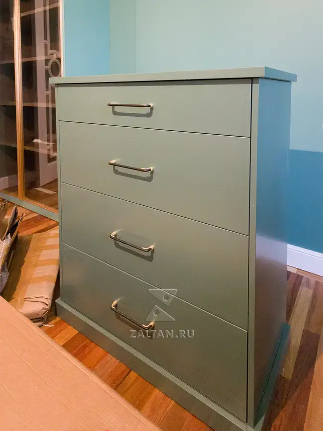 Комод в гостиную