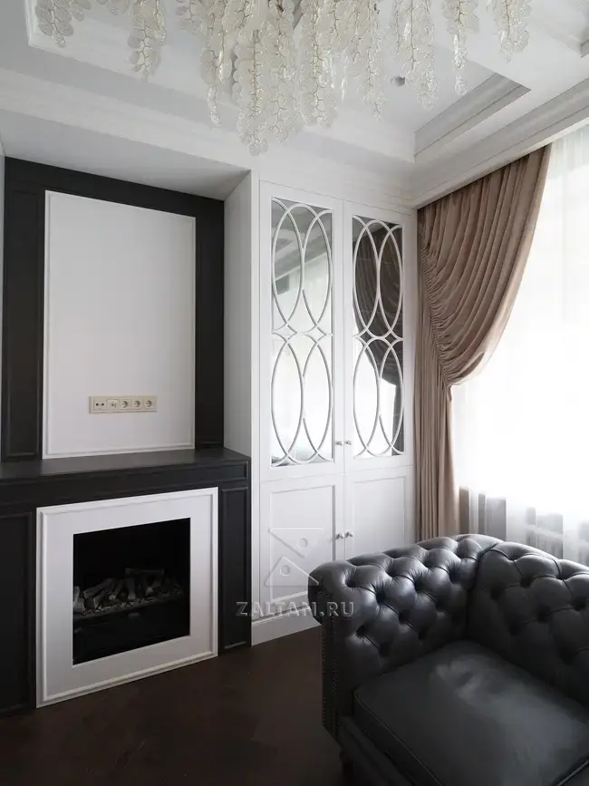 Белые шкафы в гостиную