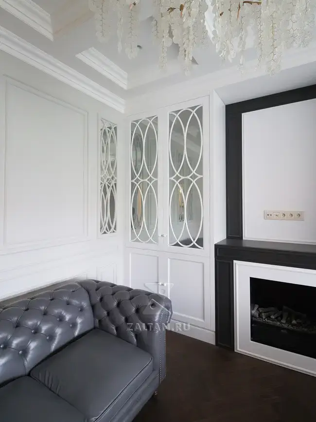 Фрезерованные шкафы с зеркалом