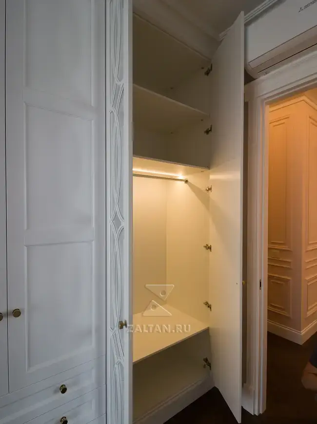 Подсветка в шкафу