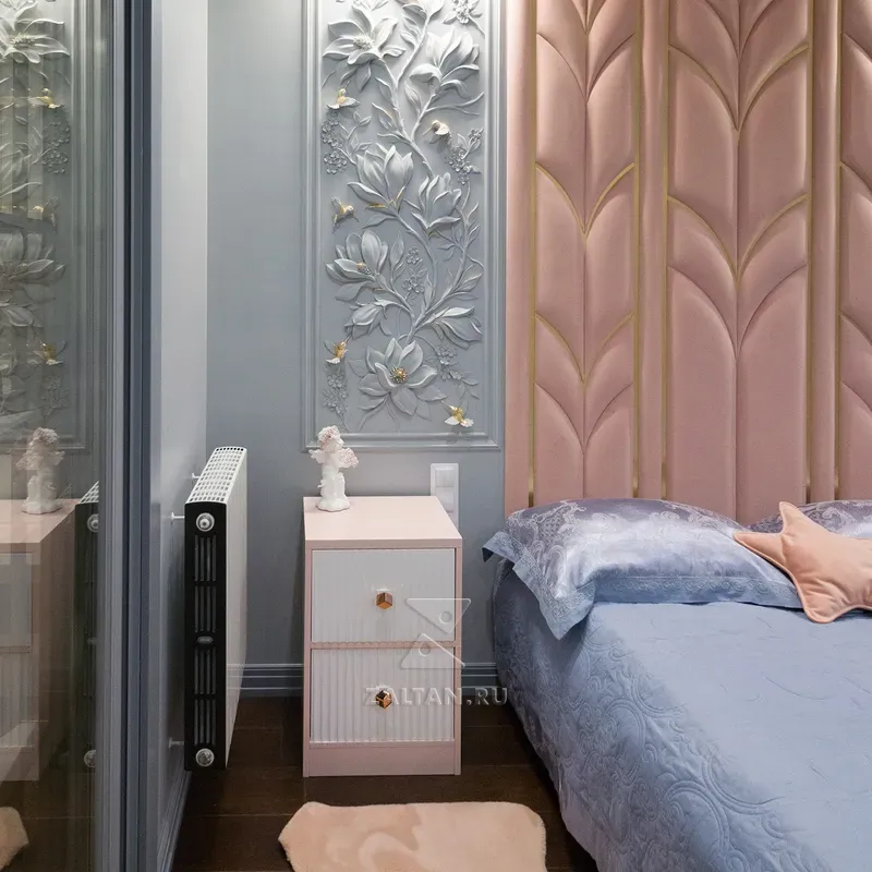 Компактная прикроватная тумба