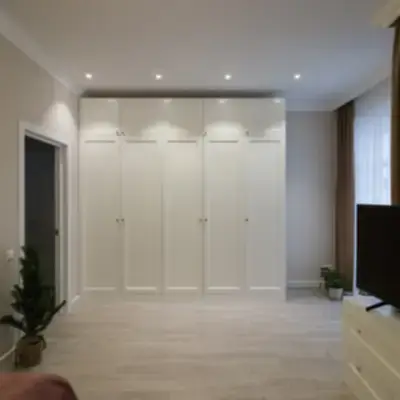 Белый шкаф в гостиную