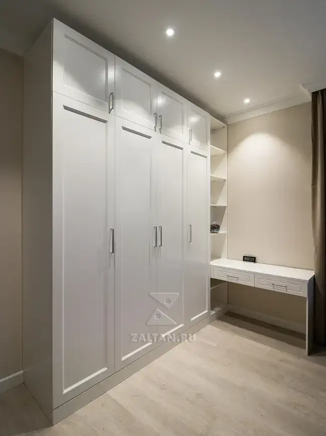 Шкаф и рабочее место в спальню