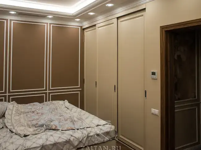 3-х дверный шкаф-купе
