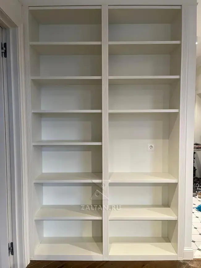 Стеллаж в нишу