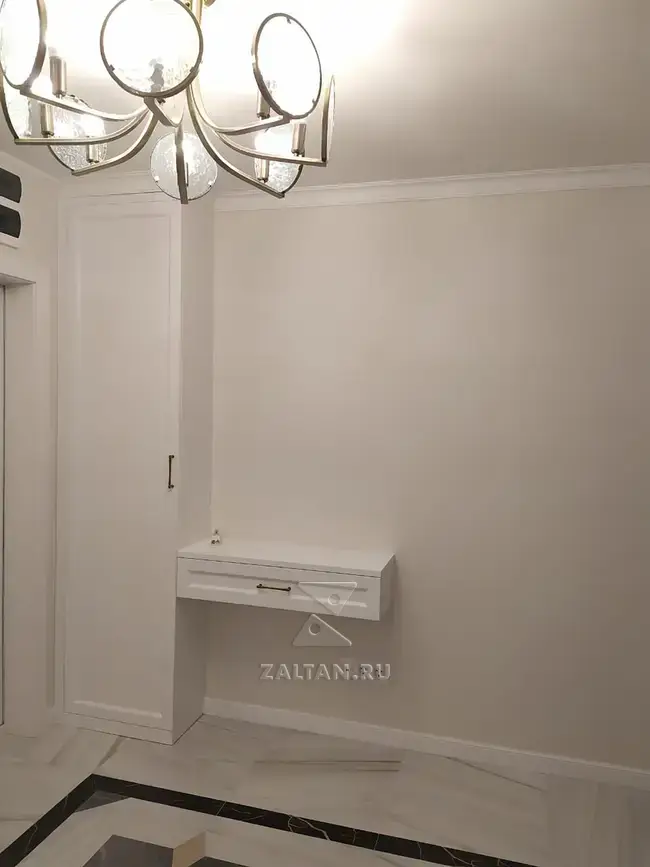 Шкаф в прихожую