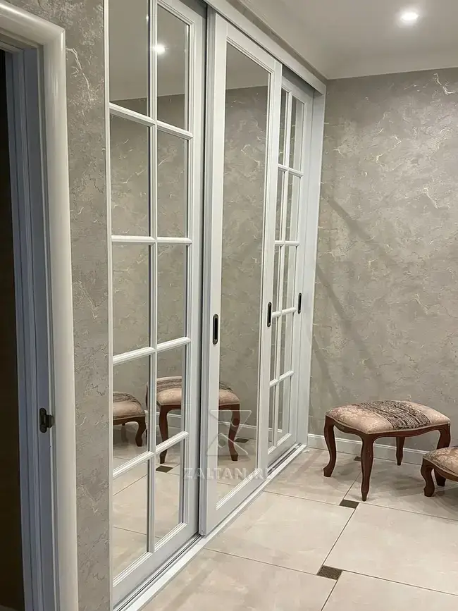 Белый шкаф-купе классика