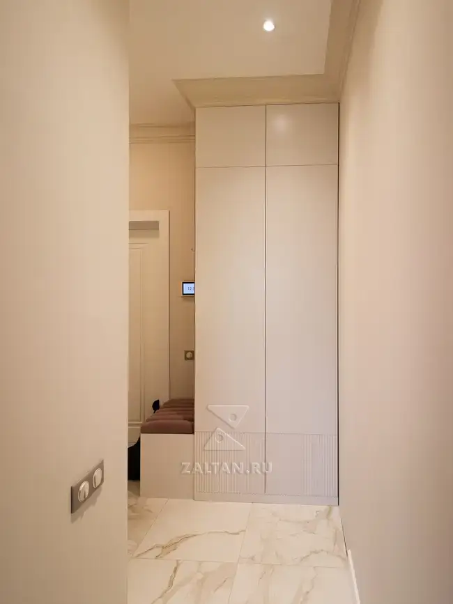 Современный щкаф в прихожую