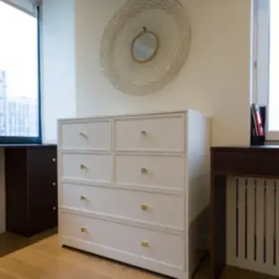 Высокий комод в детскую