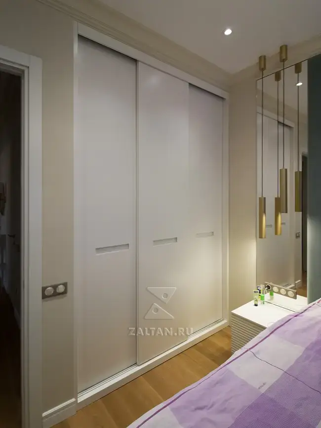 Шкаф-купе с интегрированными ручками