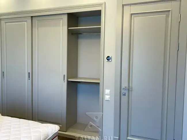 Наполнение шкафа-купе в спальне