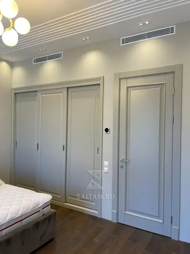 Встроенный шкаф-купе классика