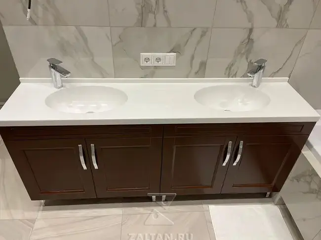 Бордовая тумба под раковину