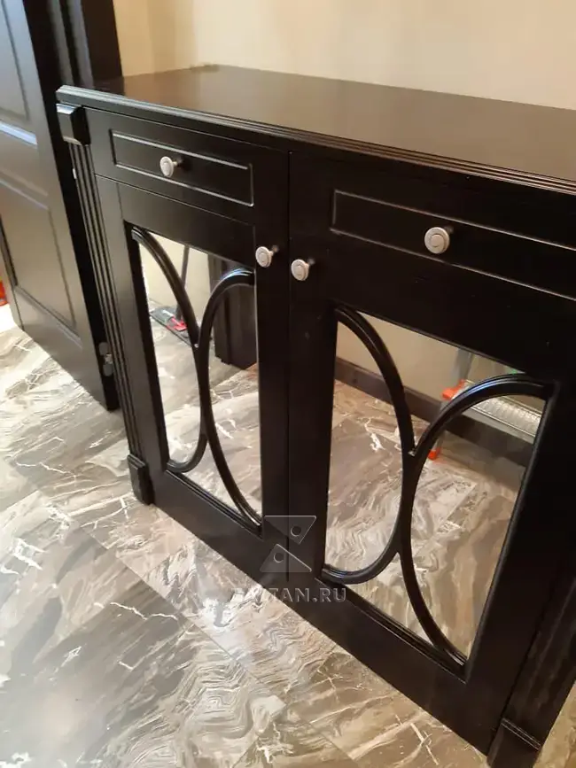 Комод в прихожую с зеркалами