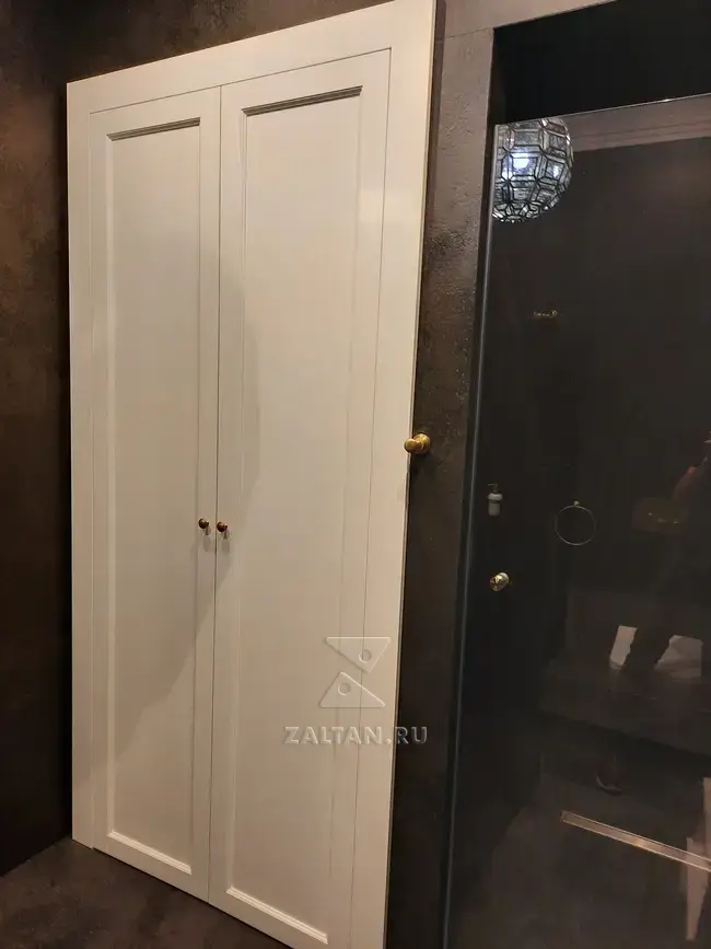 Встроенный шкаф в постирочную