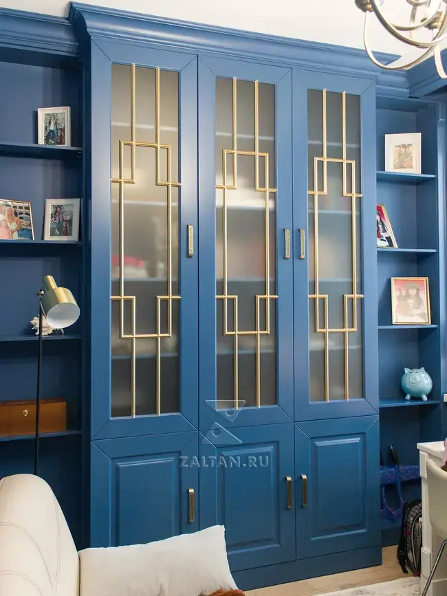 Библиотека на заказ синий цвет