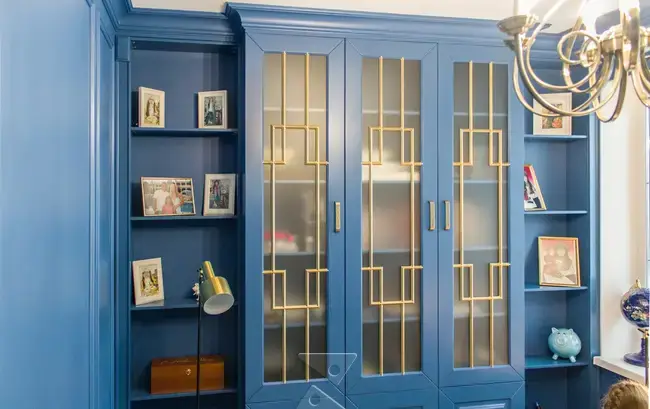 Библиотека в стиле неоклассика