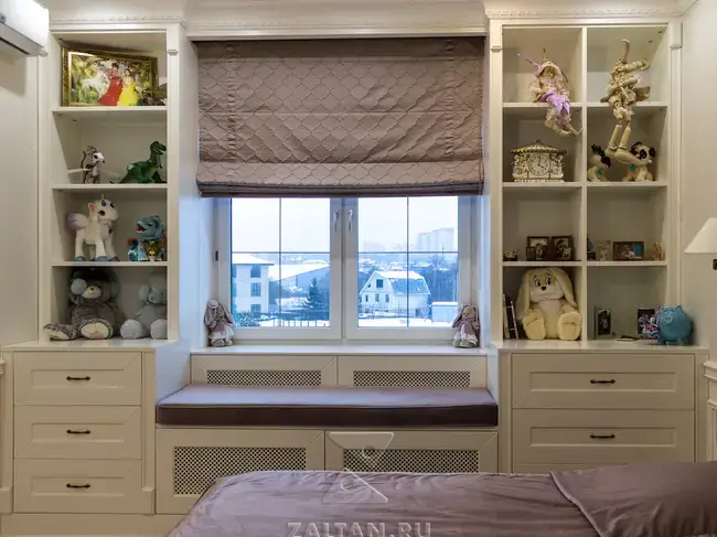 Стеллажи в детской