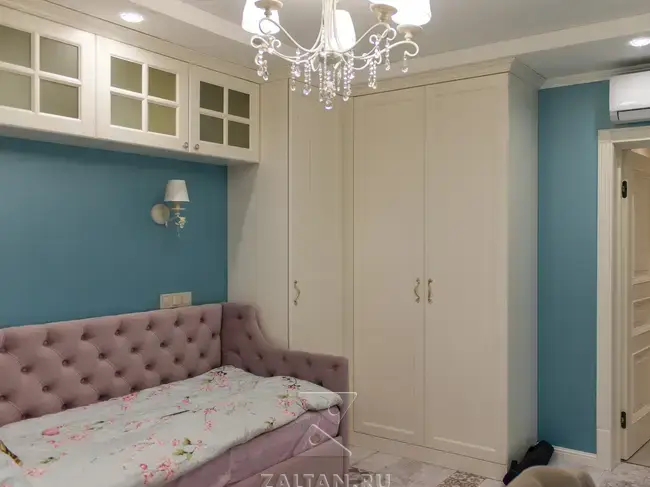 Угловой шкаф в детскую