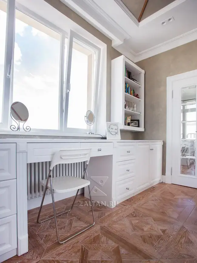 Рабочее место в гардеробной