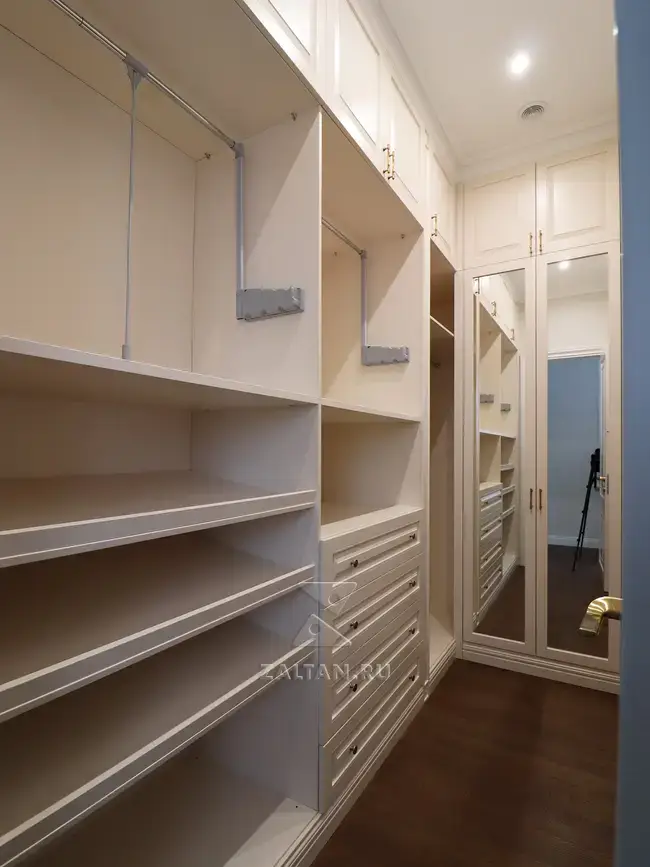 Гардеробная Г-образная