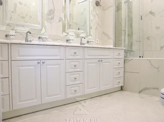 Тумба в ванную с двумя раковинами