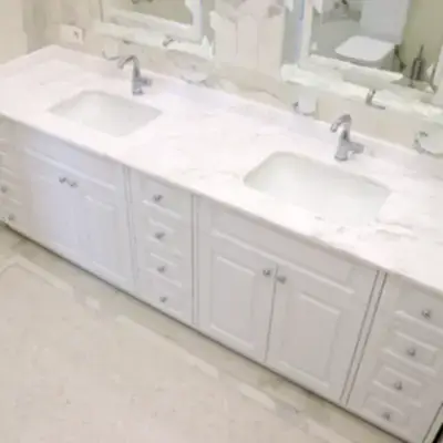 Тумба под две раковины из МДФ