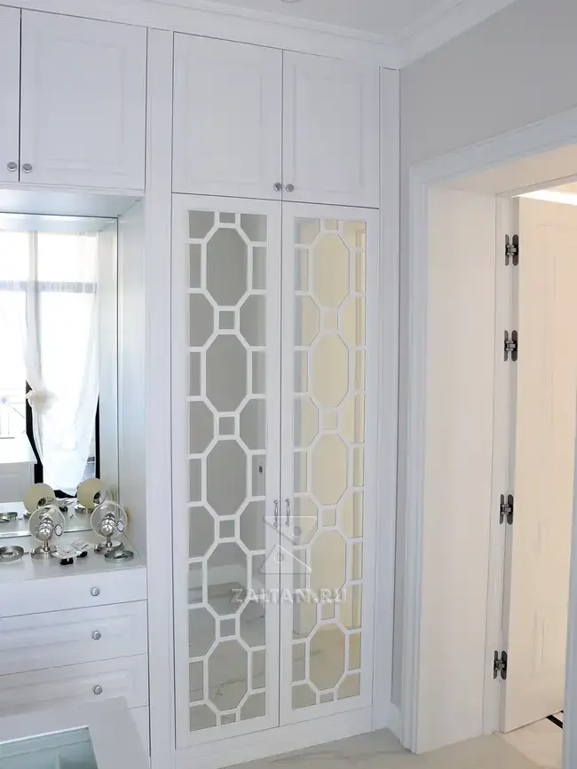 Гардеробная неоклассика