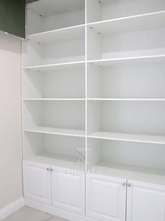 Стеллаж для книг