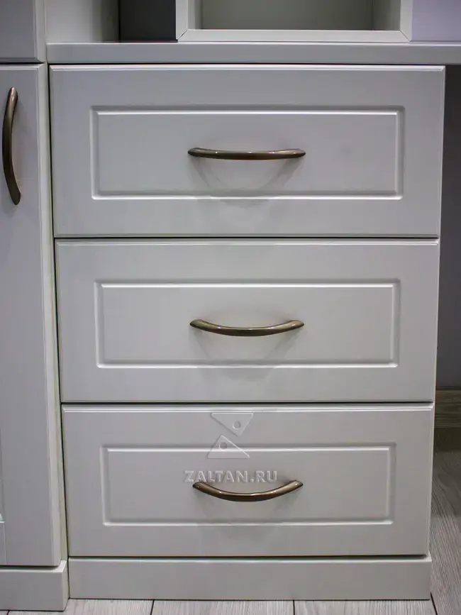 Тумба с ящиками