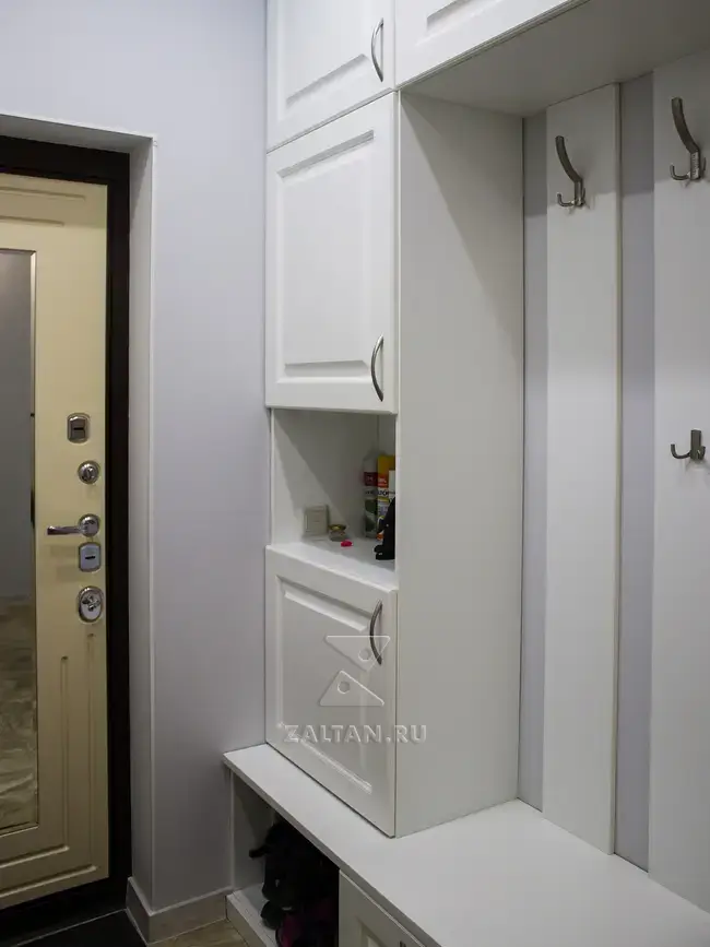Шкафы в прихожую