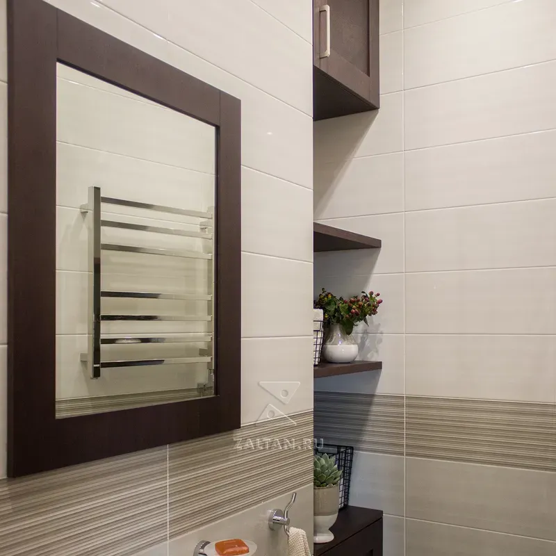 Зеркаль в шпонированной раме