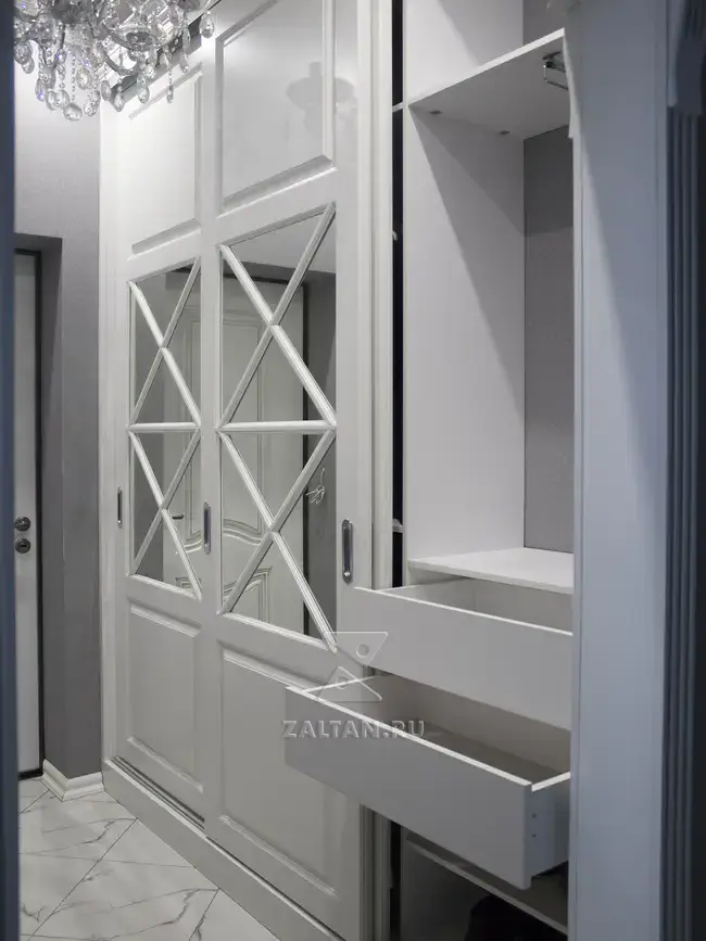 Наполнение шкафа-купе с ящиками