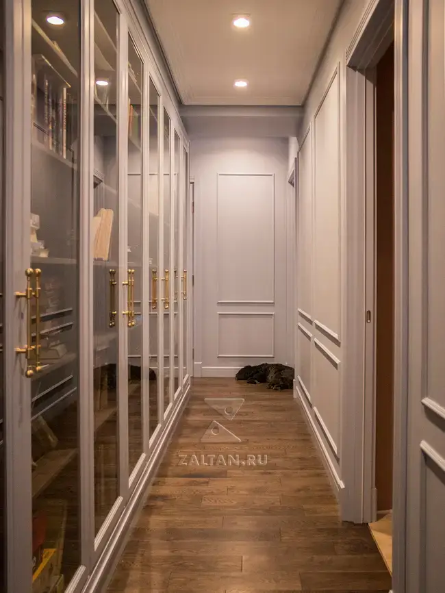 Встроенный шкаф для книг