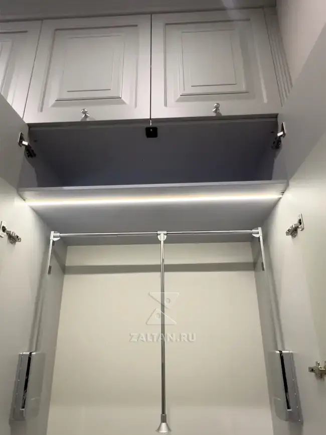 Лифты для одежды и подсветка